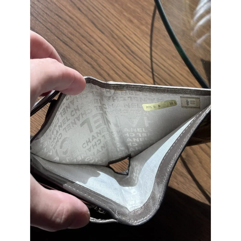 CHANEL vintage cambon
